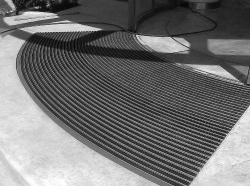 Curved matting