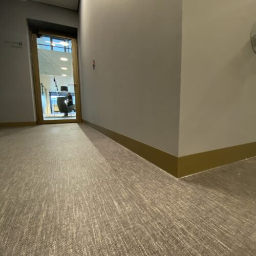Metalen plint gecoat EMA