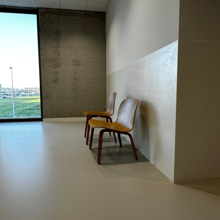 Boerhaave kliniek Utrecht wandbescherming installatie