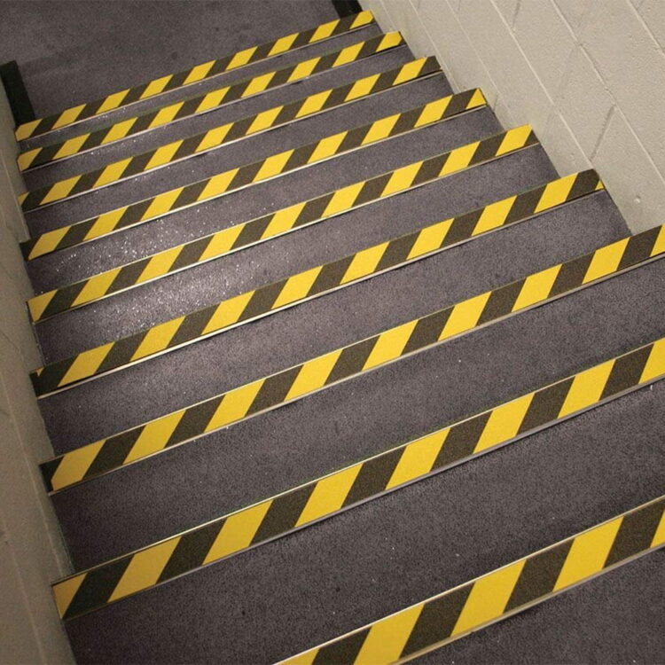 Antislip tape gevaren voorbeeld