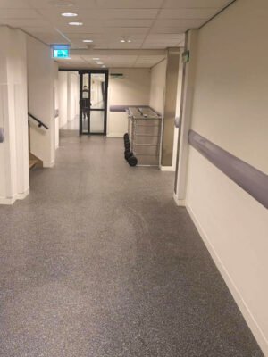 Muurstootlijst Impact installatie