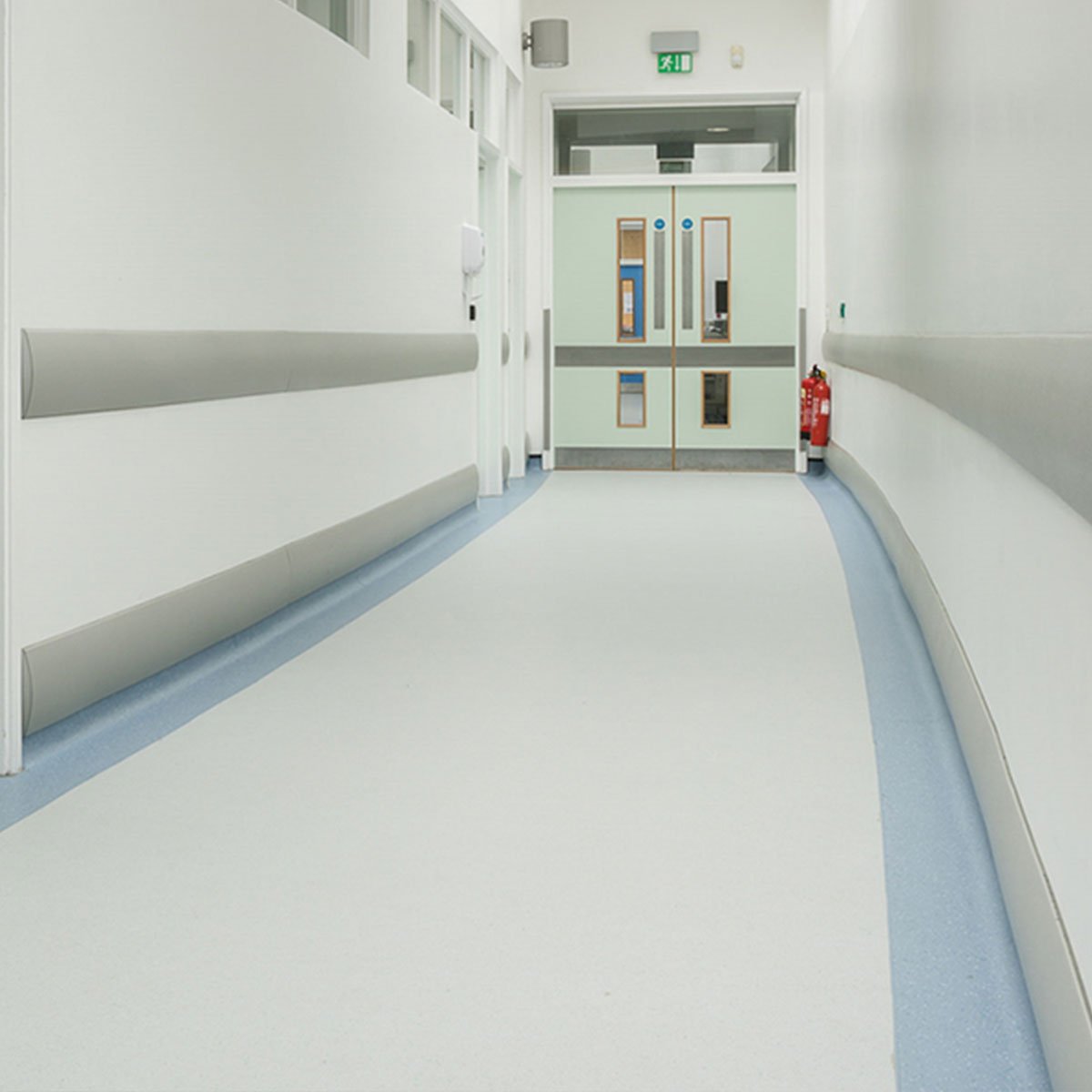 Acrosmart SPM Combo Punch Muurstootlijsten Mapro B.V.