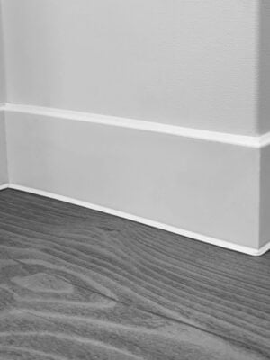 Mapro plint product foto zwart wit