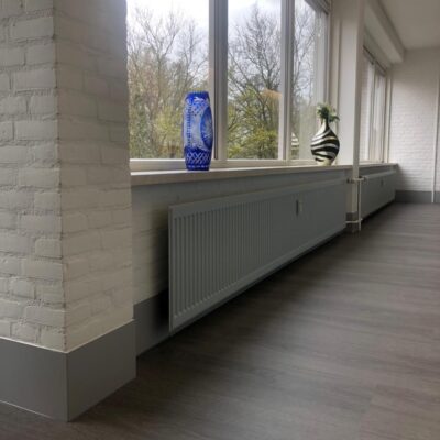 Hoge SPM plinten
