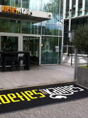 Pastamat met logo horeca Koetjes en Kalfjes