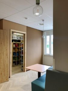 Bulletin Board installatie school