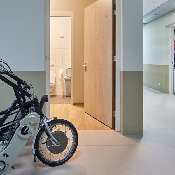 Onnakerk Steenwijk Wandbescherming installatie zorginstelling