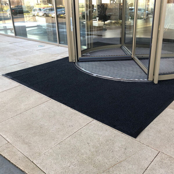 Entreematten installatie Dimensio Almere pastamat