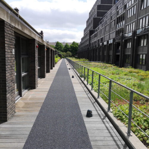 Entrepotdok Amsterdam R13 Granulaat antislip installatie