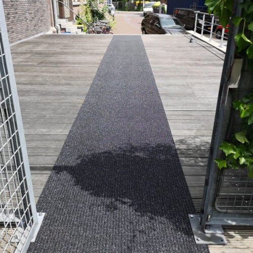 Entrepotdok Amsterdam R13 Granulaat antislip installatie