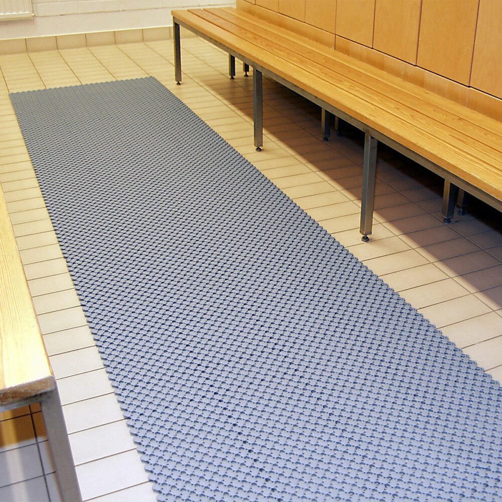 Laguna wellness tegels antislip kleedkamer