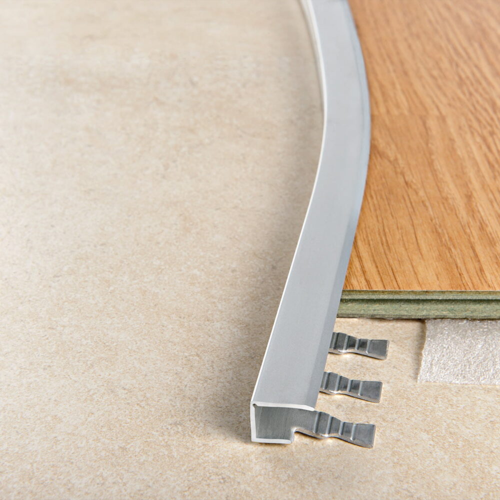 Terminal Curve aluminium geanodiseerd
