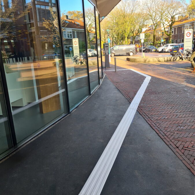 Geleidelijn installatie Alphen ad Rijn