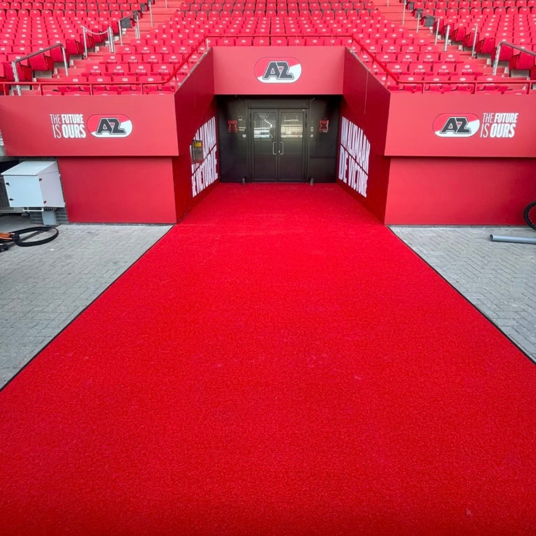 Wandbescherming-en-entreemat-in-het-AZ-stadion-2