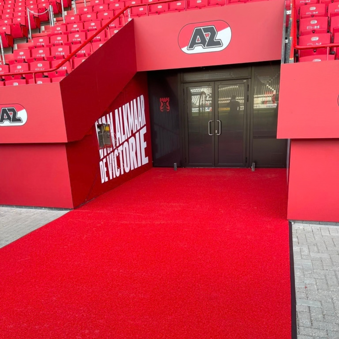 Wandbescherming-en-entreemat-in-het-AZ-stadion-1